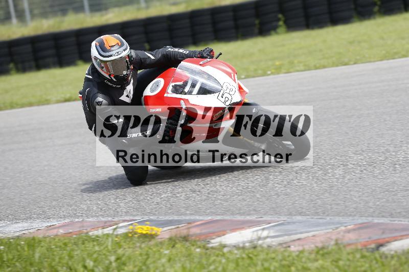 /Archiv-2024/29 12.06.2024 MOTO.CH Track Day ADR/Gruppe gelb/53